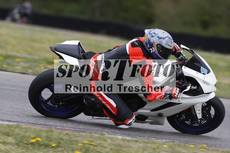 /Archiv-2025/04 13.04.2025 Get Faster Caremotion ADR/Gruppe gelb/1